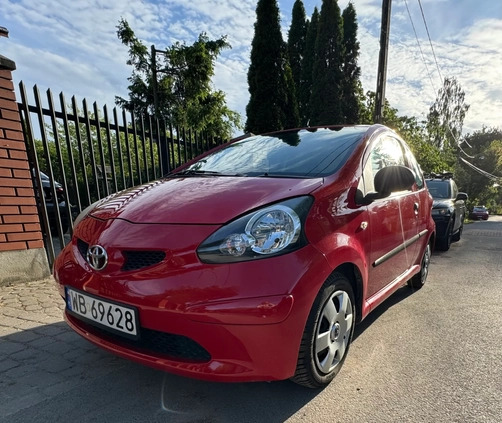 Toyota Aygo cena 9900 przebieg: 139000, rok produkcji 2006 z Warszawa małe 301